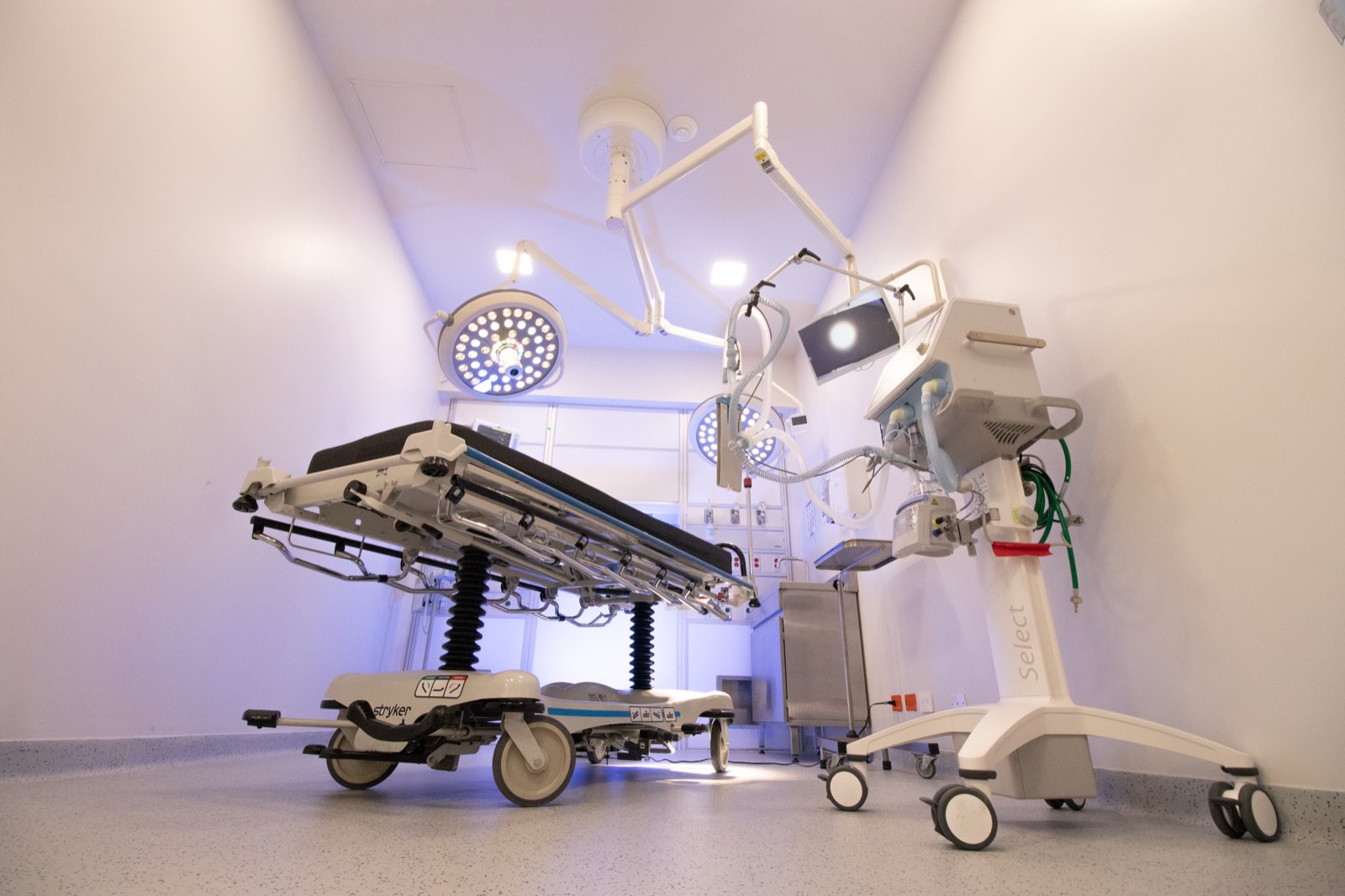 Sala de choque de urgencias de 50 Doctors